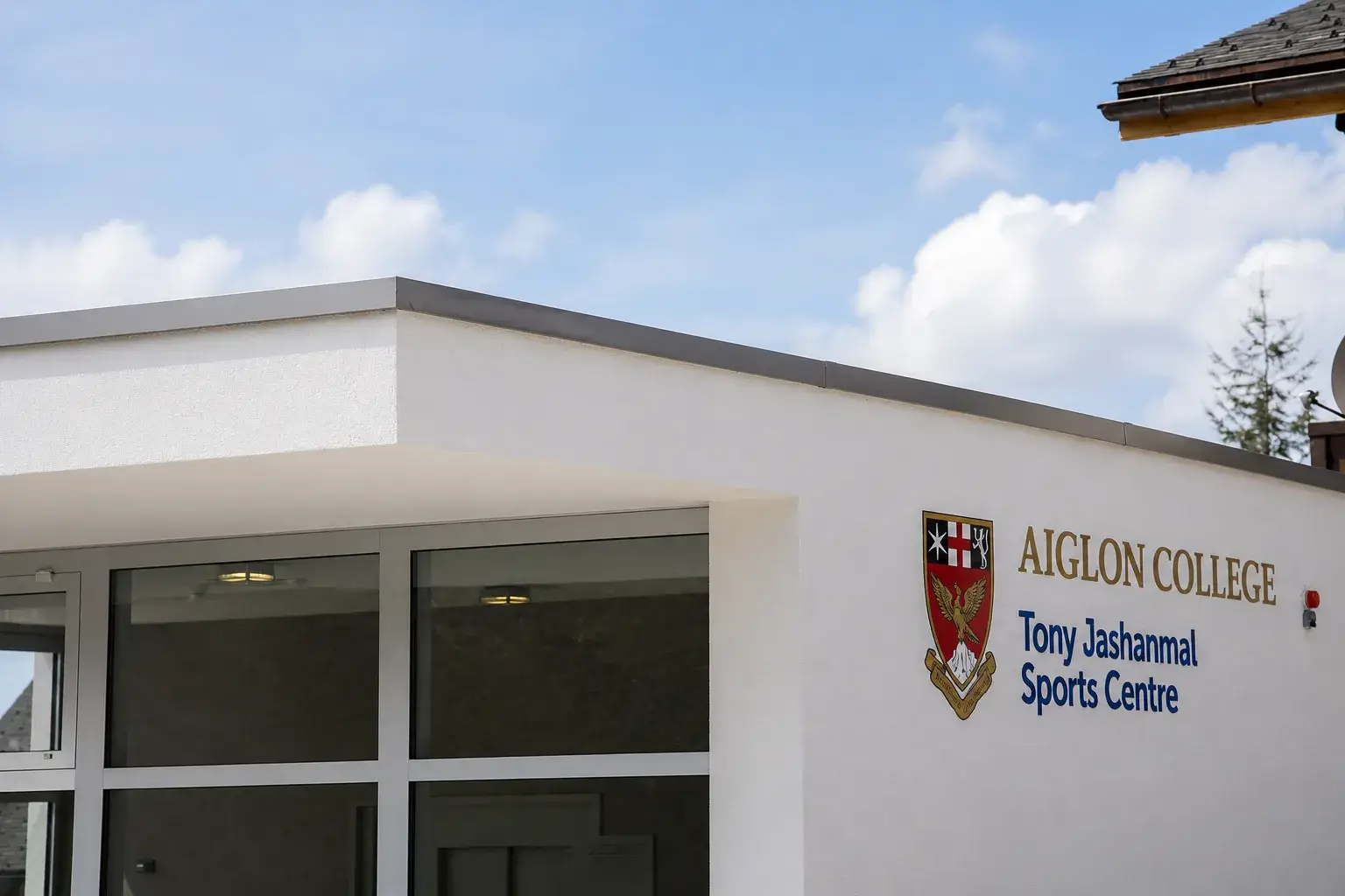 Entrance to the Aiglon Sports Centre