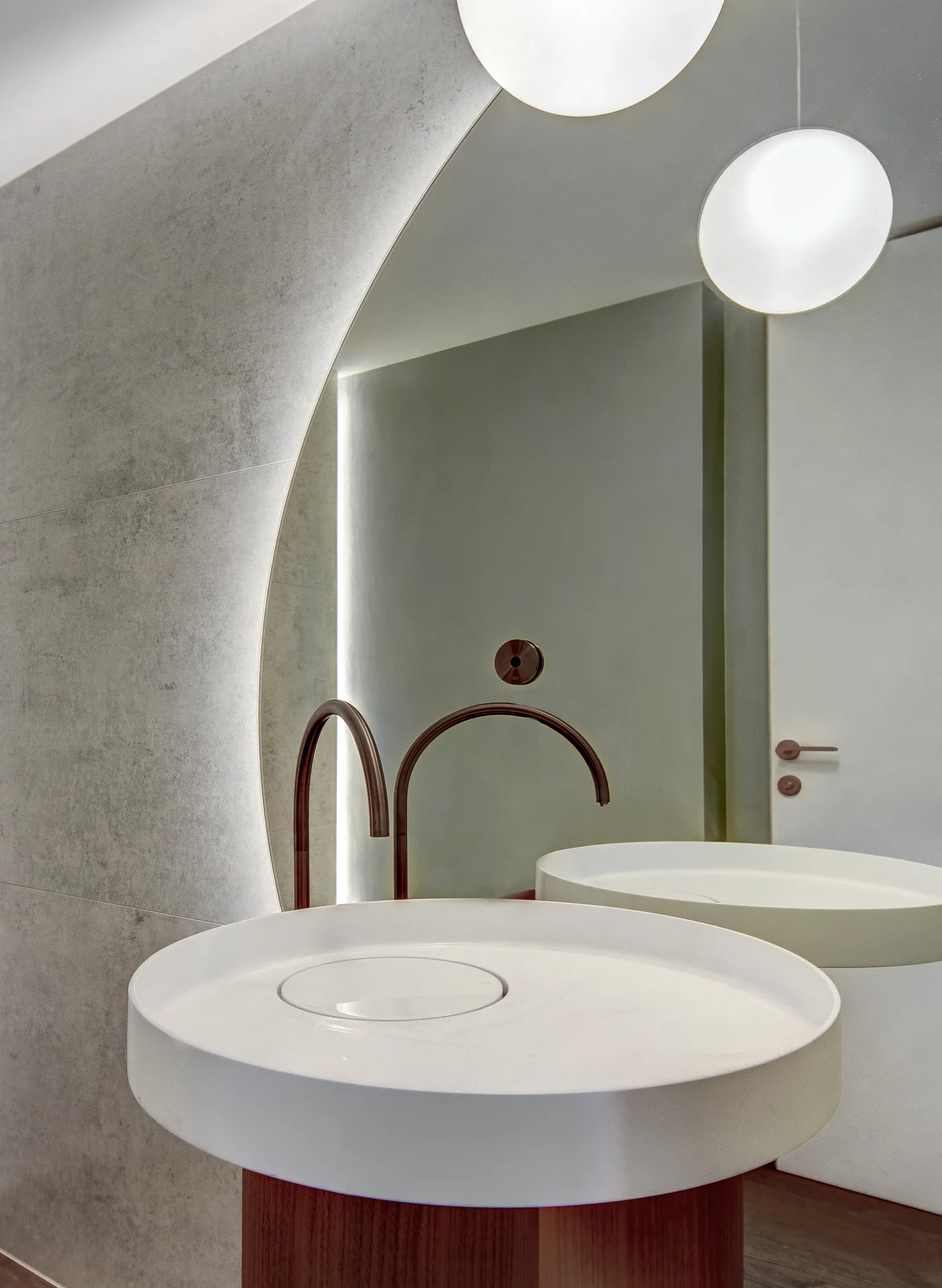 Interior with a muted palette and Corbusian colours at Villa Mundi
