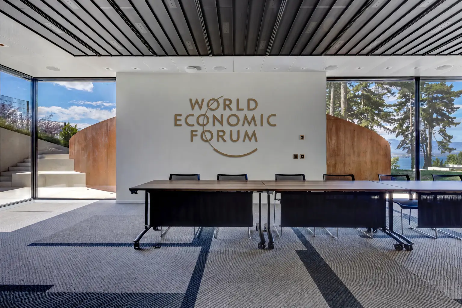 Meeting room at Villa Mundi Corporate